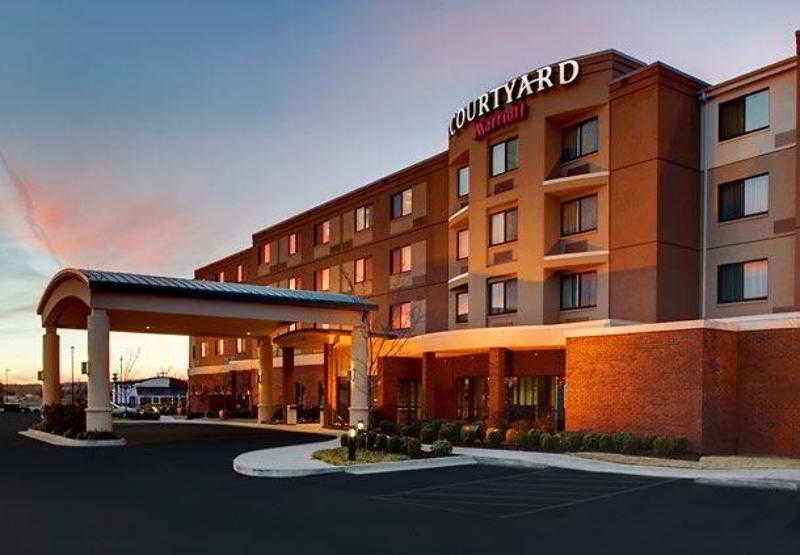 Courtyard By Marriott פאייטוויל מראה חיצוני תמונה