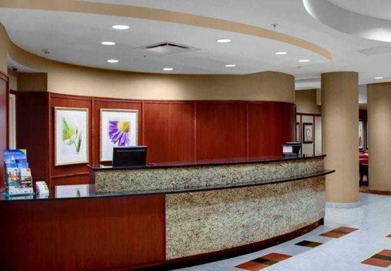 Courtyard By Marriott פאייטוויל מראה פנימי תמונה
