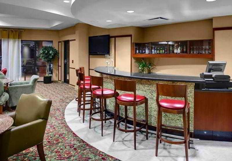 Courtyard By Marriott פאייטוויל מסעדה תמונה